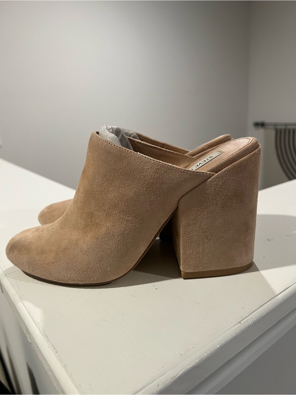 Steve Madden Stela Suede Block Heel Mules in Sand Suede